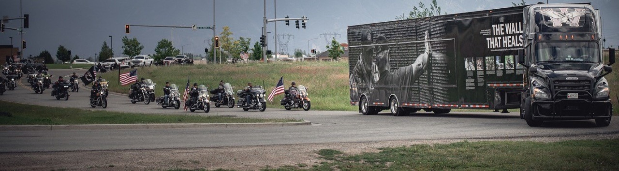 Motorcycle escort with The Wall That Heals